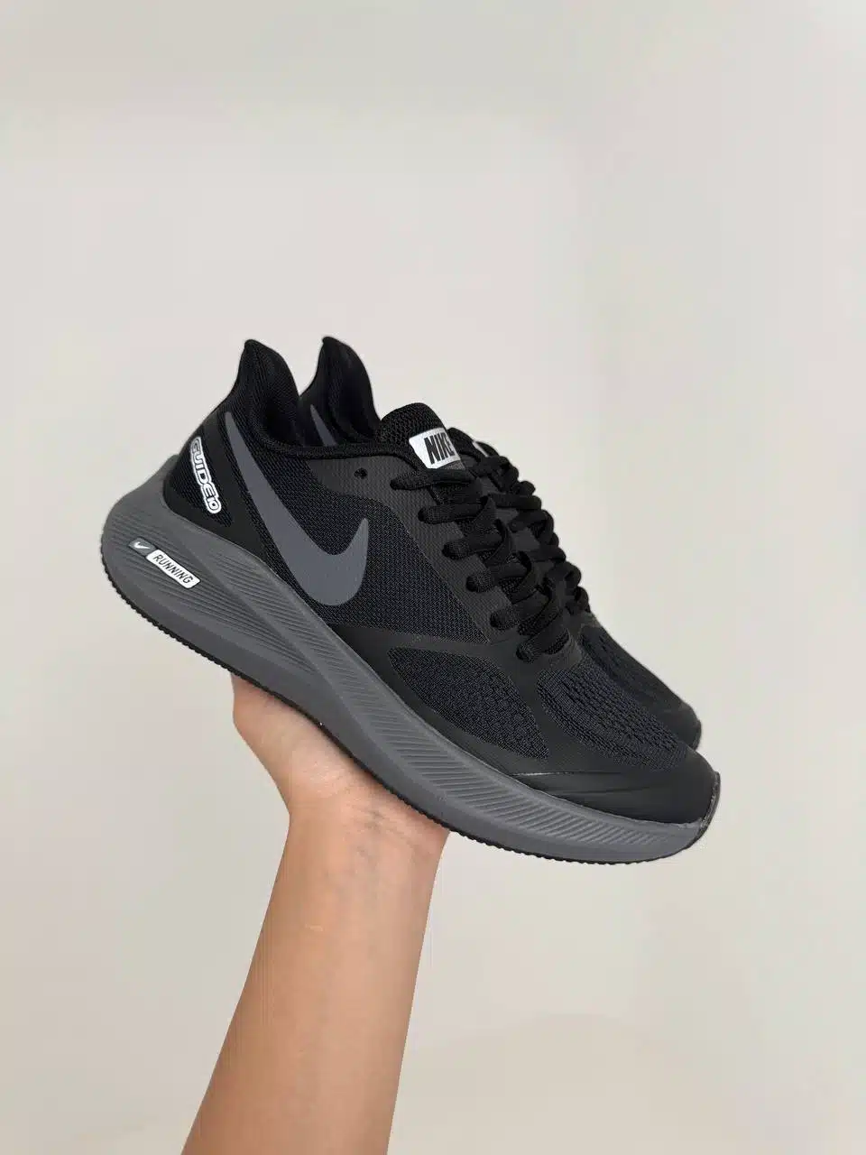 کتونی ورزشی مدل نایک گاید رانینگ